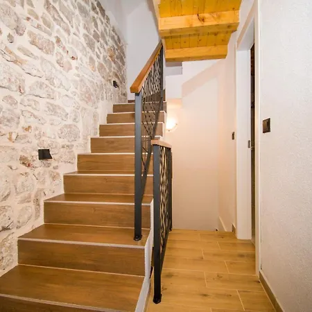 House Olivera 別荘 *