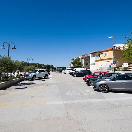 House Olivera * Tribunj (Sibenik-Knin)