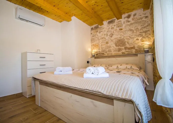 House Olivera Tribunj (Sibenik-Knin)